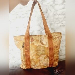Sold!Original Alviero Martini tote bag